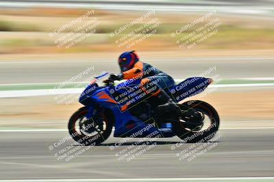 media/Sep-07-2025-TrackXperience (Sun) [[ee17e62fad]]/Level 2/Session 4 (Lower Chicane)/